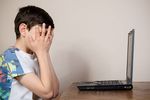 Pornographie en ligne : des risques préoccupants pour les adolescents