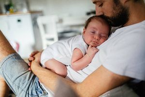 30% des pères ne prennent pas leur congé de paternité