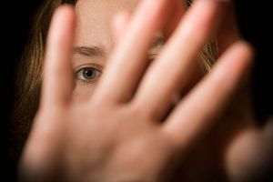 En 2021, 13 % des victimes de violences conjugales sexuelles enregistrées ont moins de 20 ans