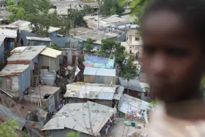 Opération "Wuambushu" à Mayotte : les organisations humanitaires inquiètes pour les mineurs isolés
