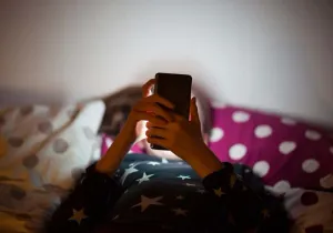 Pornographie : plus de 50 % des 12-13 ans en regardent chaque mois