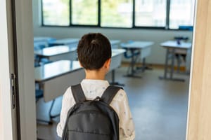 Discrimination scolaire à l’égard des enfants Roms : l'État et la commune de Ris-Orangis condamnés solidairement