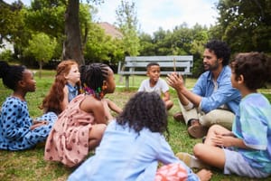 Pour remédier à la pénurie d'animateurs en centre de loisirs, les diplômés belges appelés à la rescousse