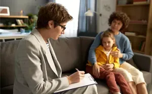 Réforme du diplôme de TISF : un ancrage renforcé dans la protection de l’enfance