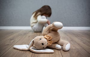 Violences faites aux enfants : le plan interministériel cale sur sa mise en œuvre