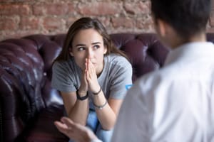 Points d’accueil et d’écoute jeunes : le financement monte en puissance