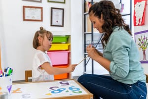 Autisme : les nouvelles recommandations de la HAS pour les 0-20 ans