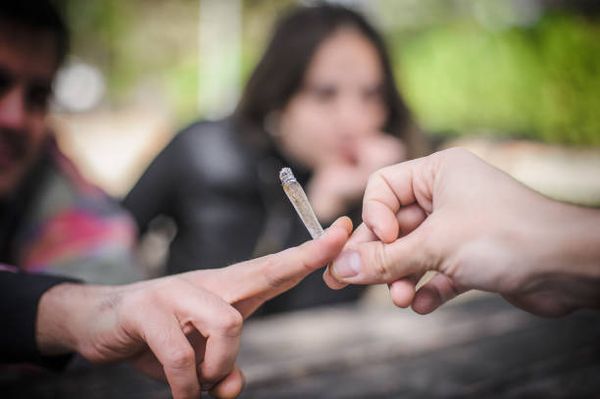 La consommation de tabac, d’alcool et de cannabis en recul chez les jeunes de 17 ans