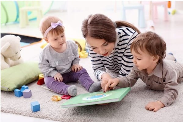 Assistants maternels : précisions sur le nombre d’enfants accueillis simultanément