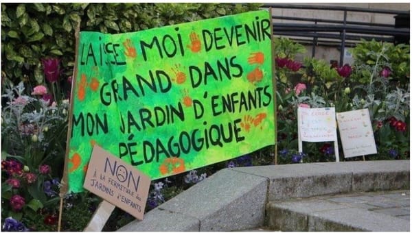 Le Parlement vote définitivement la pérennisation des jardins d’enfants