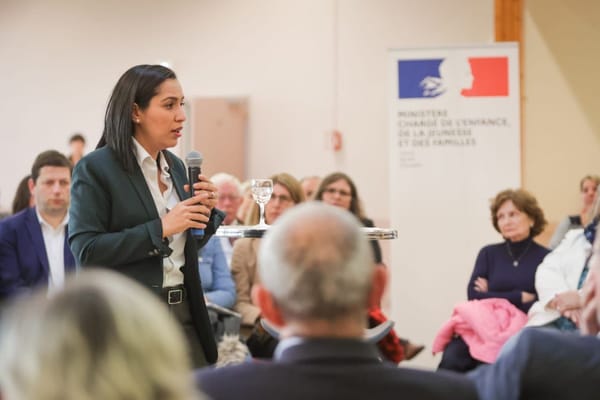 Sarah El Haïry lance sa tournée « France Familles »