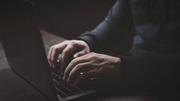 Pédopornographie : le droit pénal français face aux images artificielles
