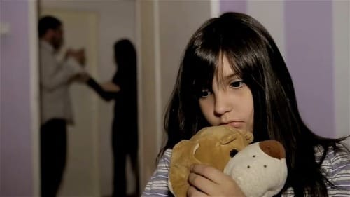 Violences conjugales : les enfants, victimes oubliées de la justice