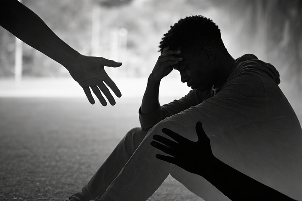 « L'aller-vers » pour soigner : les équipes mobiles de soins psychiatriques face à la détresse des MNA